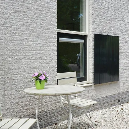 Holiday home Royanne Nunspeet